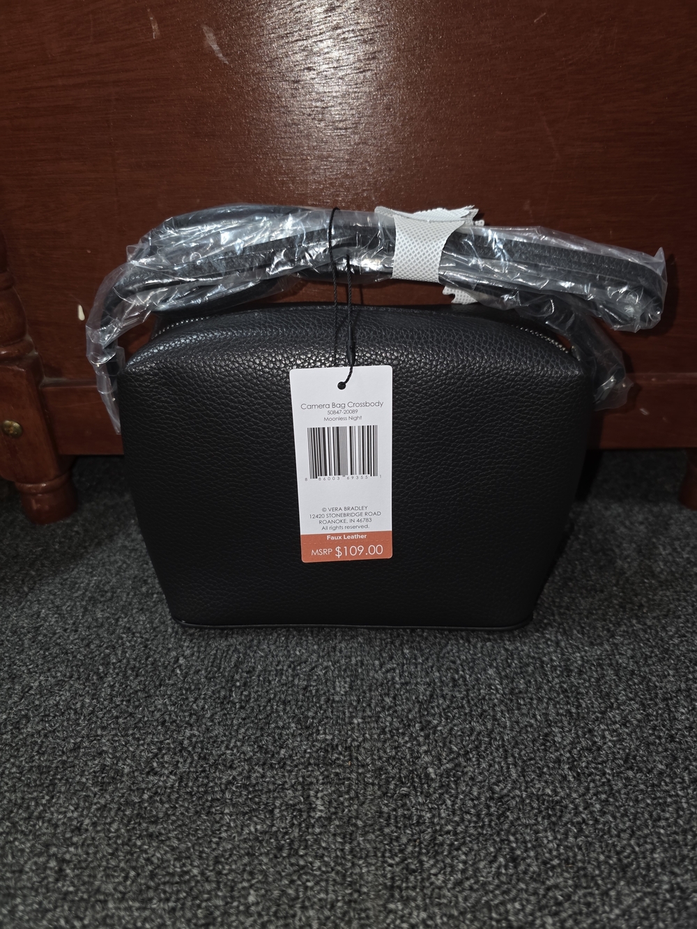 NWT Vera Bradley Black Crossbody Camera Bag